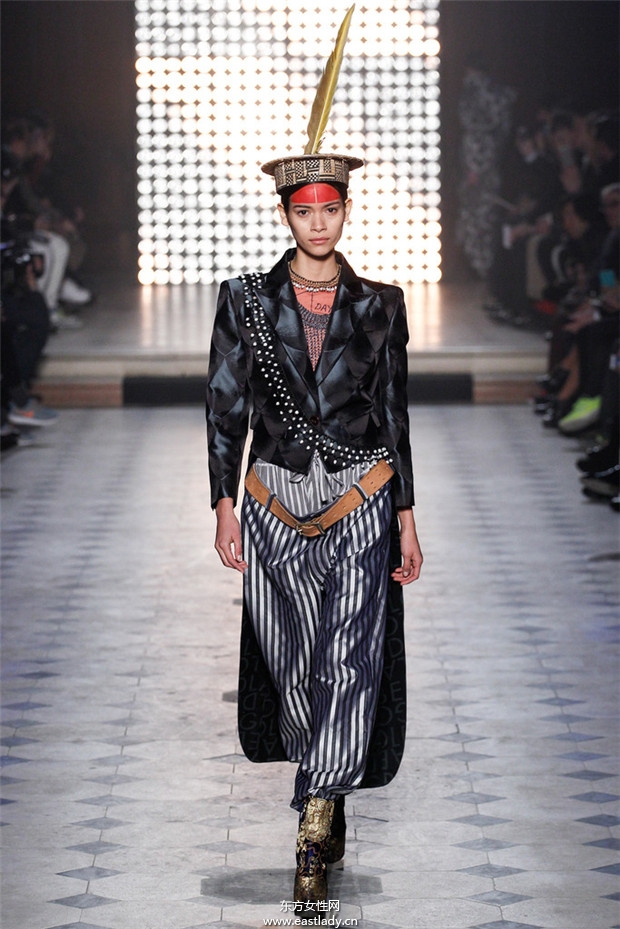 Vivienne Westwood巴黎時裝周2014秋冬新品發(fā)布