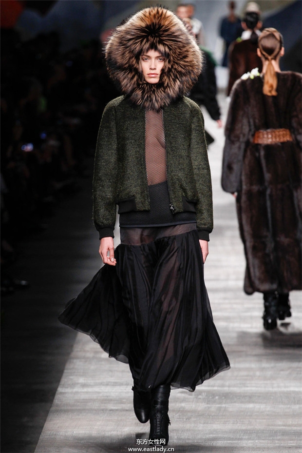Fendi米蘭時裝周2014秋冬新品發(fā)布