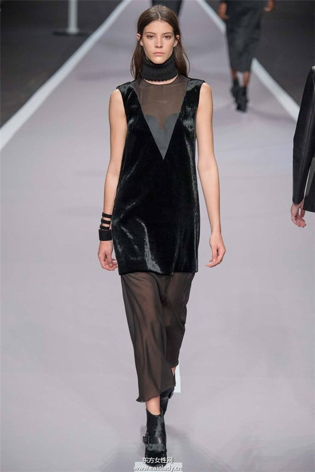 Viktor & Rolf巴黎時裝周2014秋冬新品發(fā)布