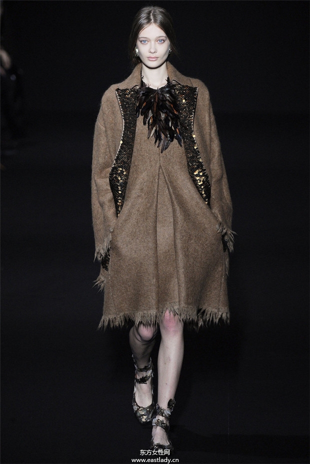 Alberta Ferretti米蘭時裝周2014秋冬新品發(fā)布