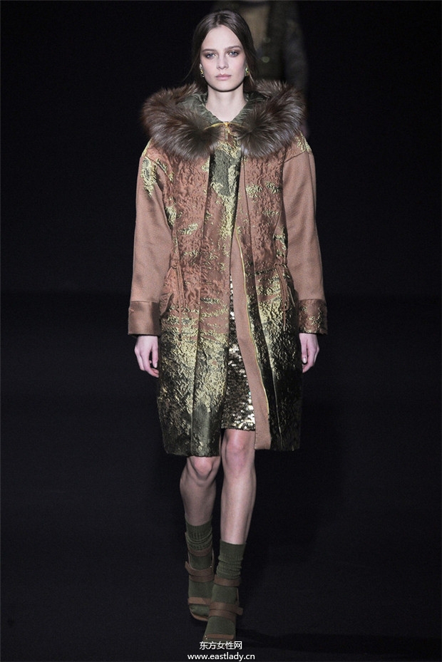 Alberta Ferretti米蘭時裝周2014秋冬新品發(fā)布