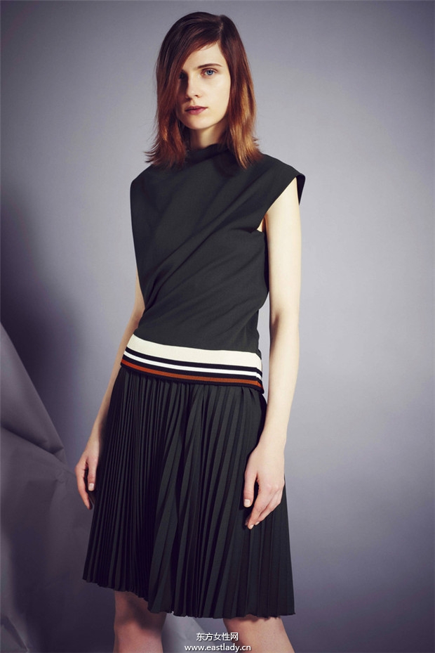 Bouchra Jarrar巴黎時(shí)裝周2014秋冬新品發(fā)布