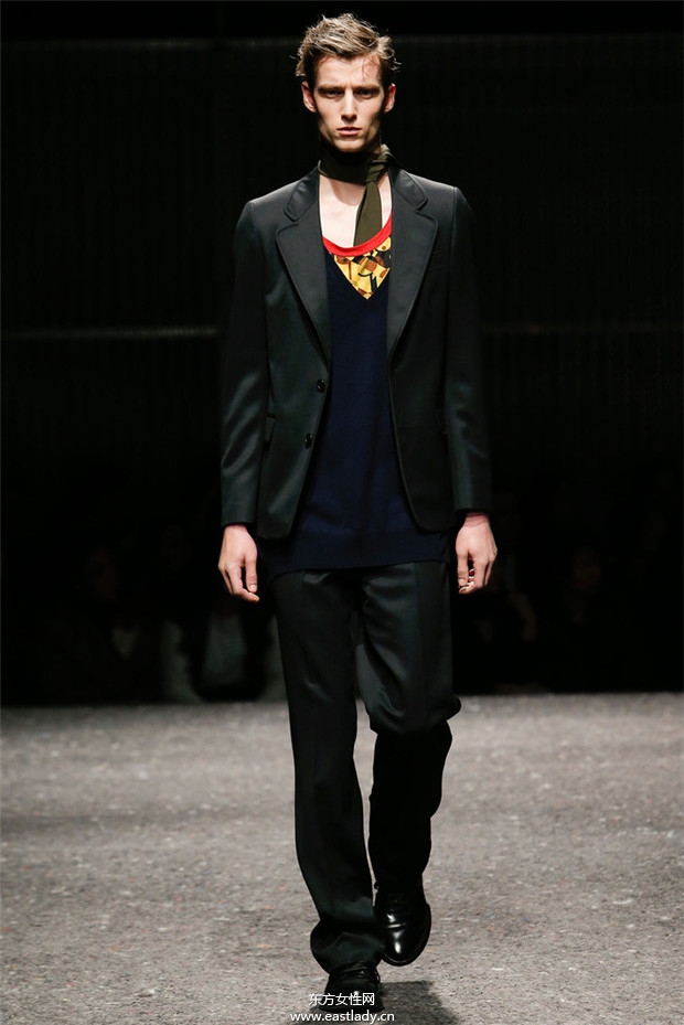 Prada米蘭時(shí)裝周2014秋冬新品發(fā)布