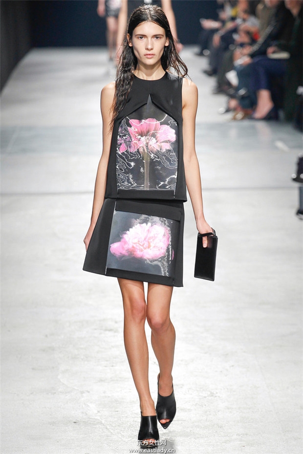 Christopher Kane倫敦時(shí)裝周2014秋冬新品發(fā)布