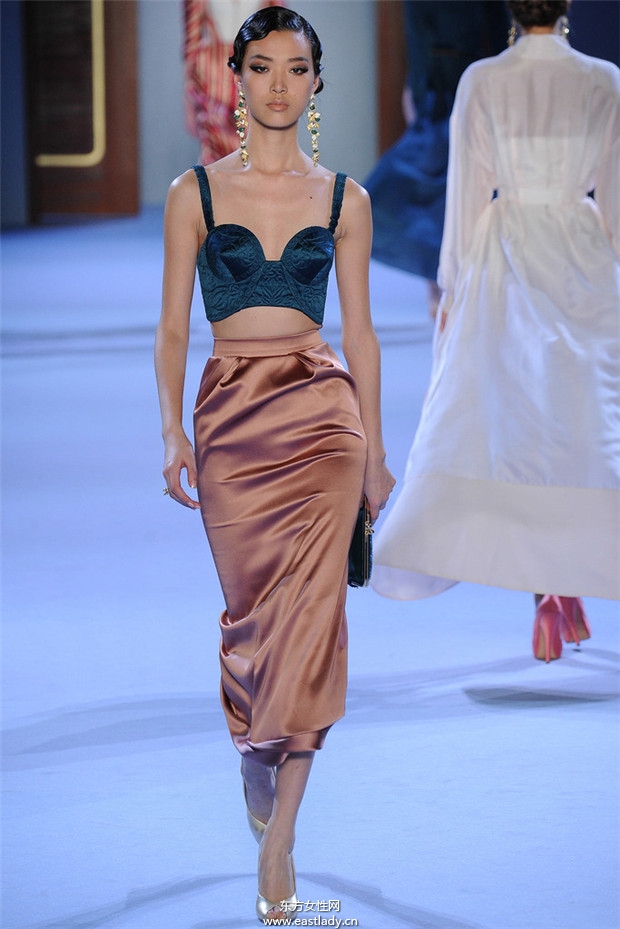 Ulyana Sergeenko 2014春夏巴黎高級(jí)定制系列時(shí)裝秀