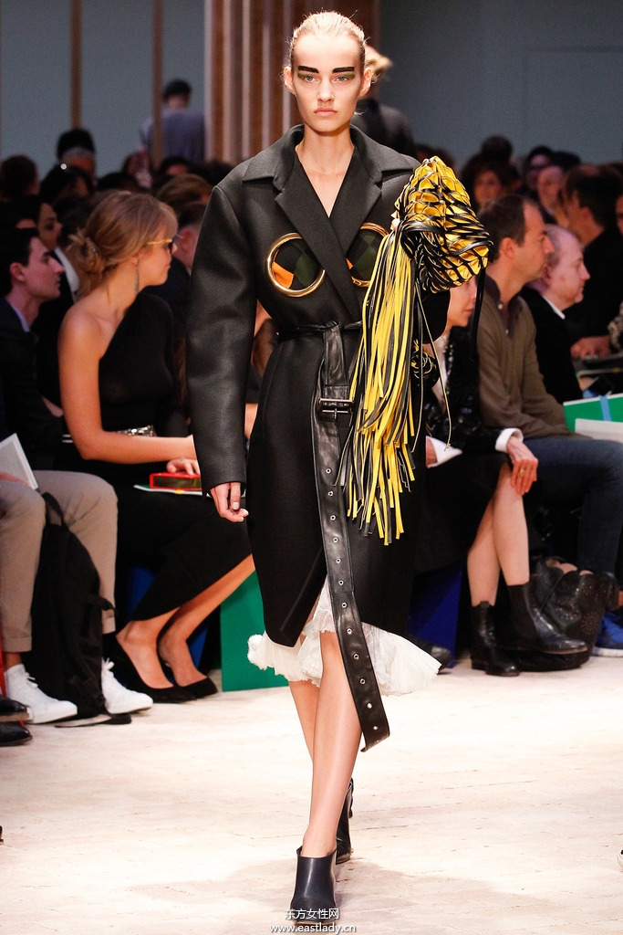 Céline（賽琳）2014春夏流行服飾時(shí)尚大片