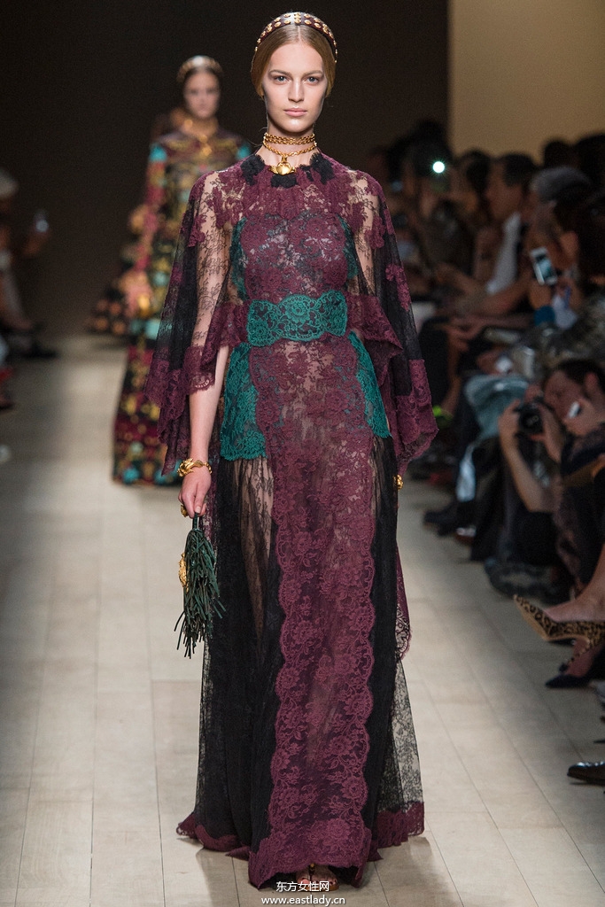 Valentino（華倫天奴）巴黎2014春夏流行服飾時(shí)尚大片