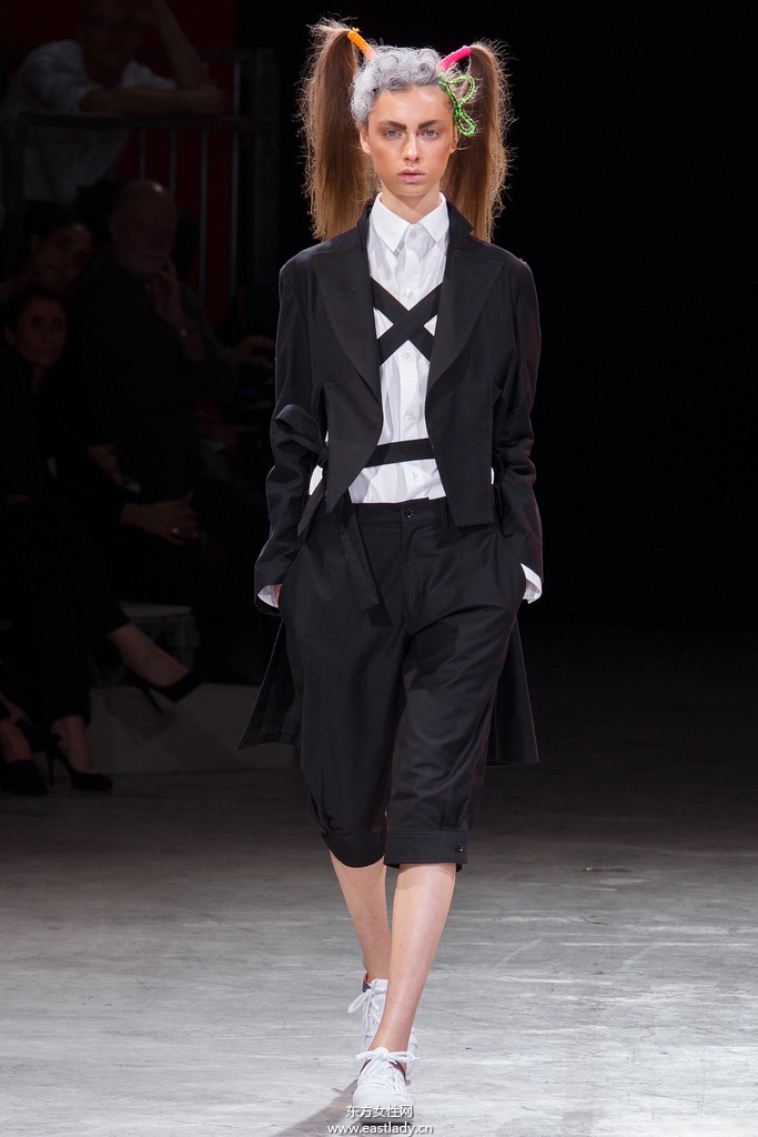 Yohji Yamamoto(山本耀司)2014春夏流行服飾時尚大片