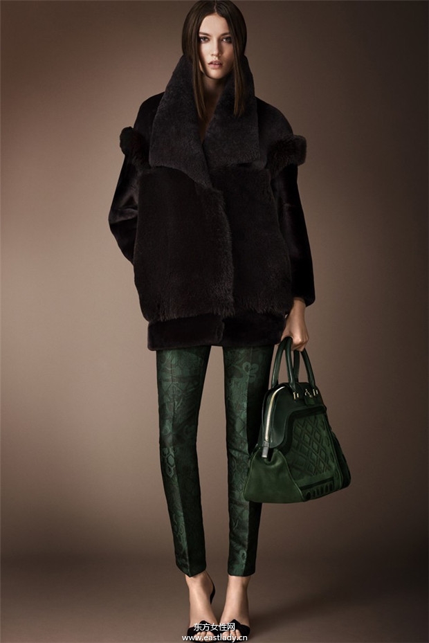 Burberry Prorsum 2014秋冬流行服飾時(shí)尚大片