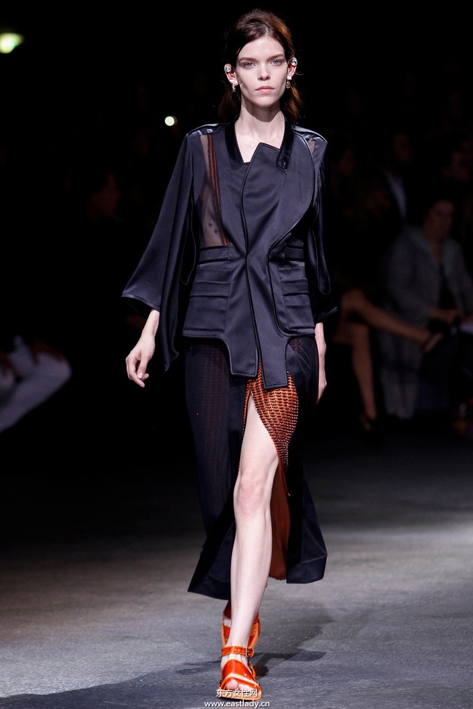 Givenchy（紀(jì)梵希）2014春夏流行服飾時(shí)尚大片