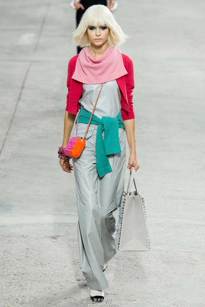 Chanel（香奈兒）巴黎2014春夏流行服飾時(shí)尚大片