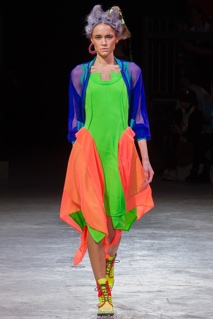 Yohji Yamamoto(山本耀司)2014春夏流行服飾時尚大片