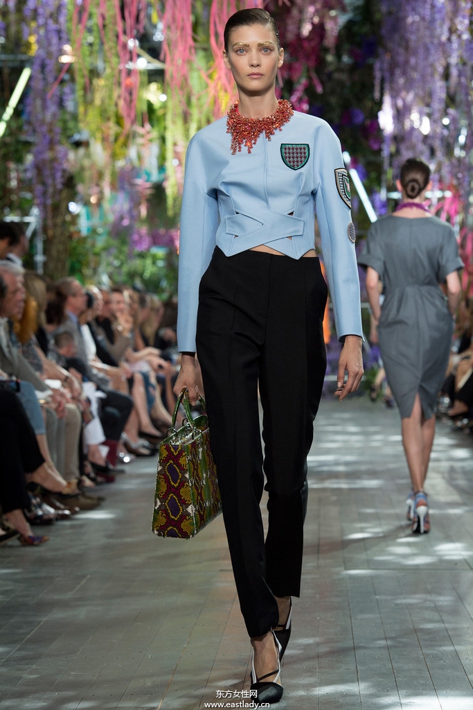 Christina Dior（克里斯汀·迪奧）2014春夏流行服飾時(shí)尚大片