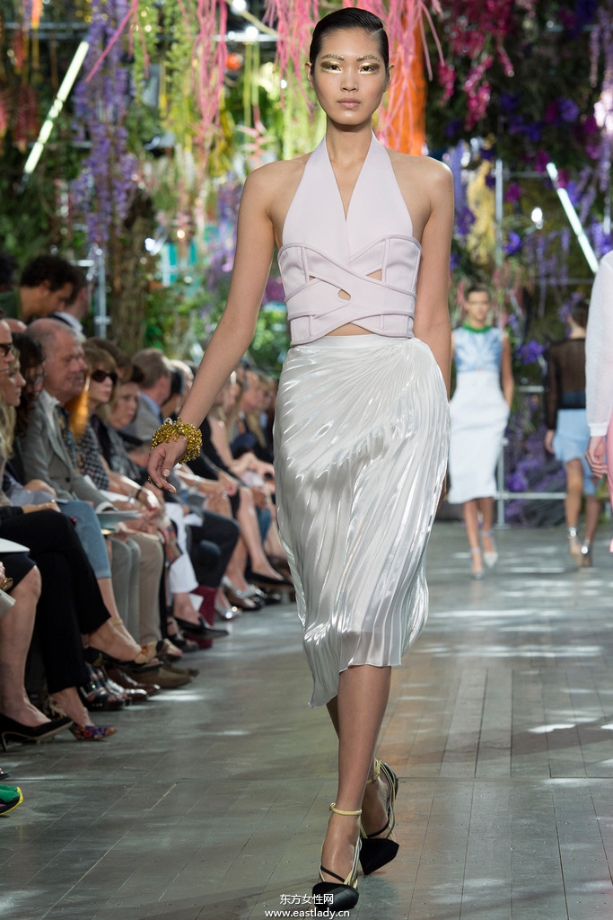 Christina Dior（克里斯汀·迪奧）2014春夏流行服飾時(shí)尚大片