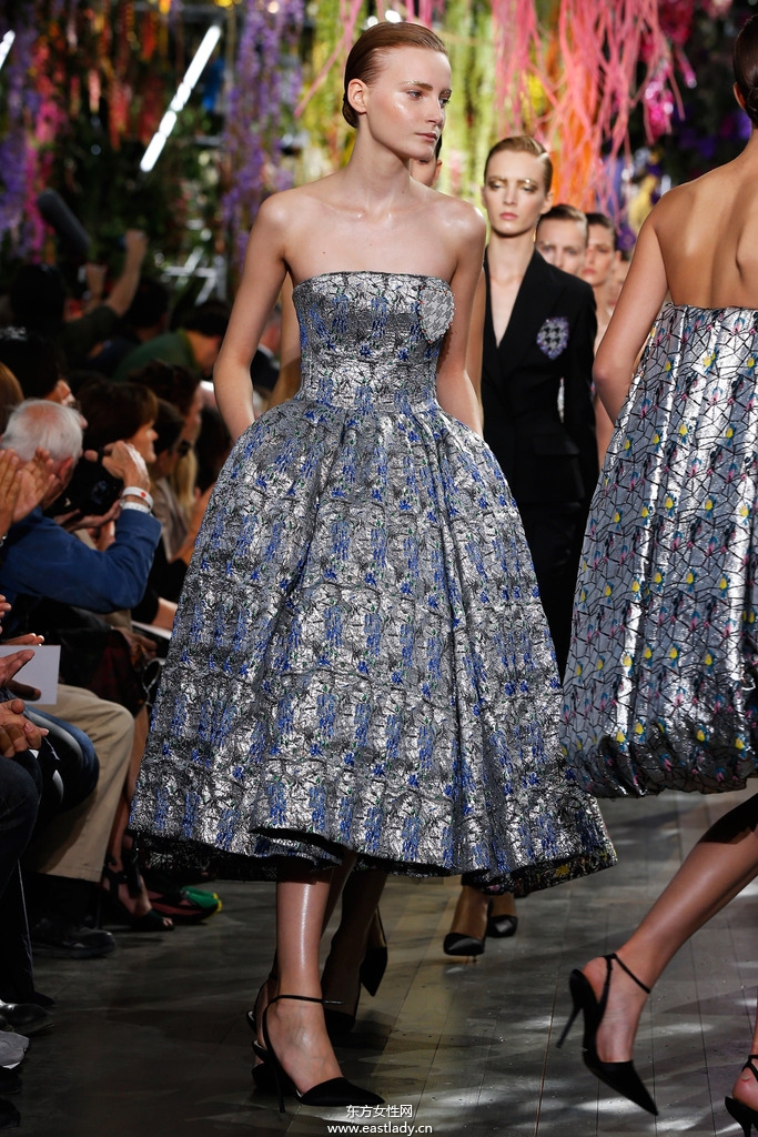 Christina Dior（克里斯汀·迪奧）2014春夏流行服飾時(shí)尚大片