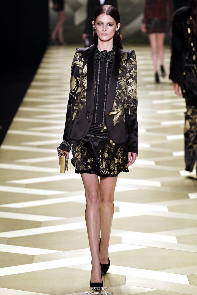 Roberto Cavalli 2013秋冬流行服飾時(shí)尚大片