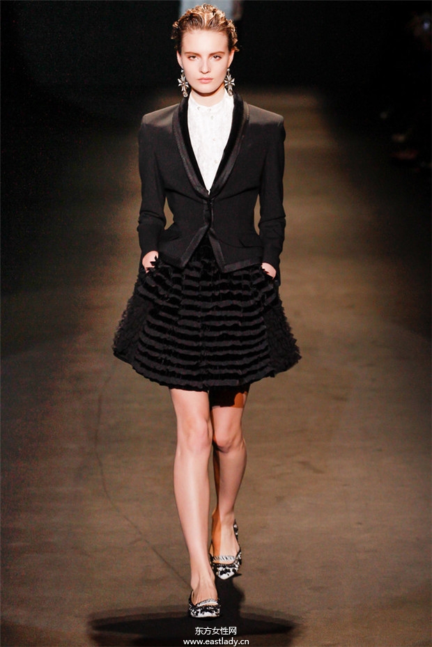 Alberta Ferretti 2013秋冬流行服飾時(shí)尚大片
