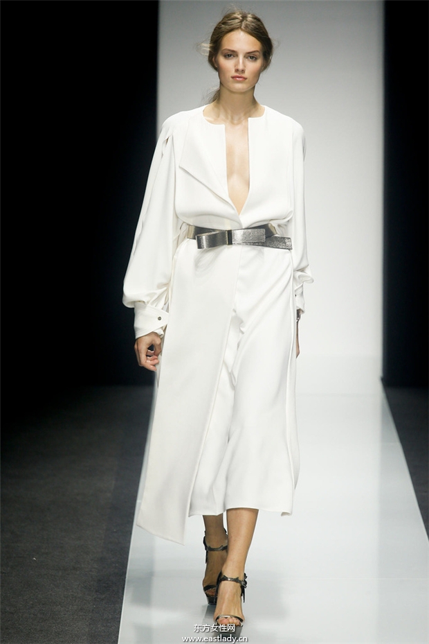 Gianfranco Ferré 2014春夏流行服飾時(shí)尚大片