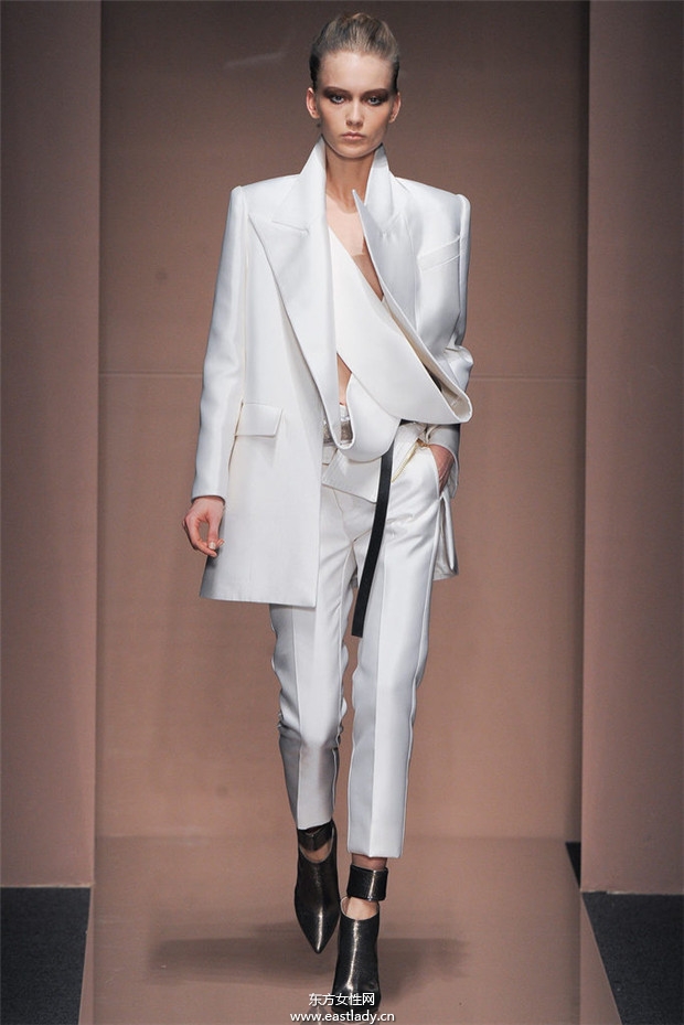 Gianfranco Ferre 2013秋冬流行服飾時(shí)尚大片