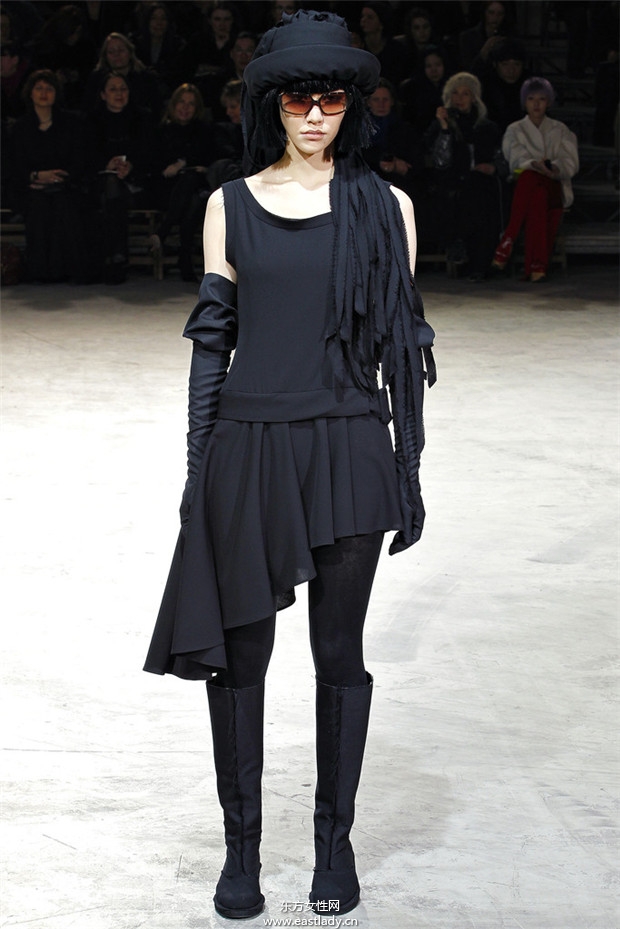 Yohji Yamamoto 2013秋冬流行服飾時(shí)尚大片