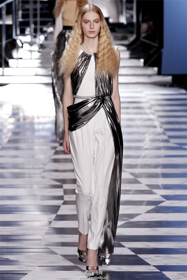 Viktor & Rolf 2013春夏服裝時(shí)尚大片