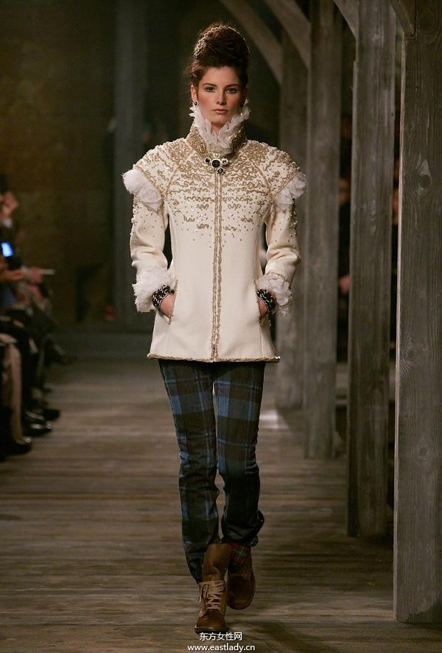 Chanel 2013早秋服裝高級(jí)定制新品發(fā)布