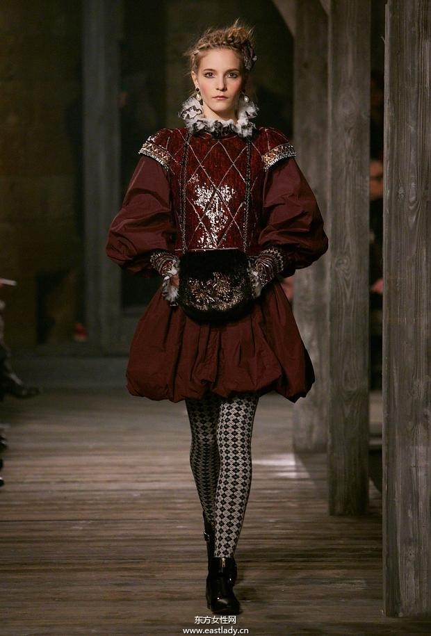 Chanel 2013早秋服裝高級(jí)定制新品發(fā)布