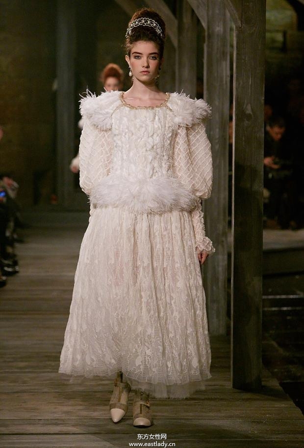 Chanel 2013早秋服裝高級(jí)定制新品發(fā)布