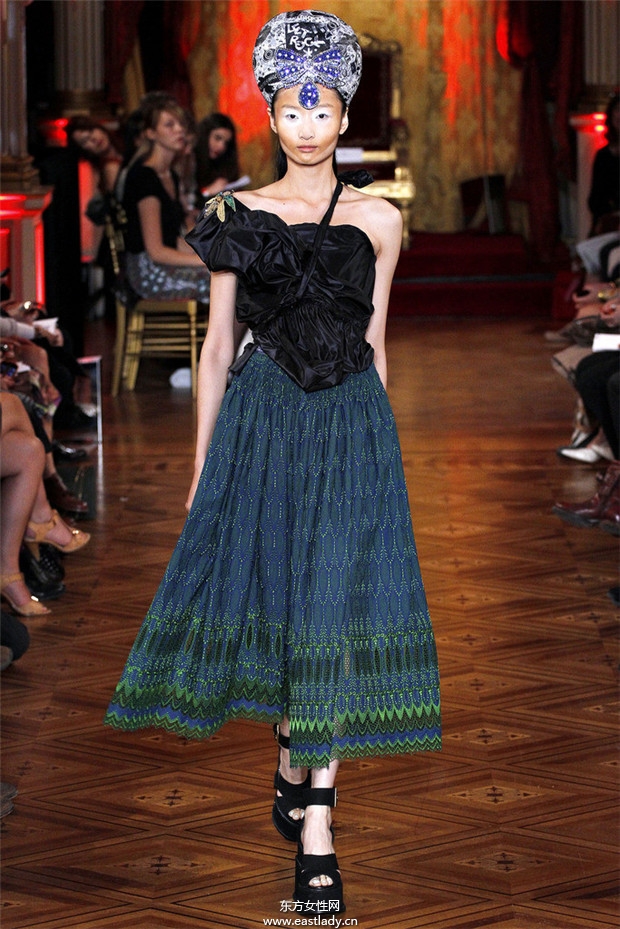 Vivienne Westwood 2013春夏服裝時(shí)尚大片