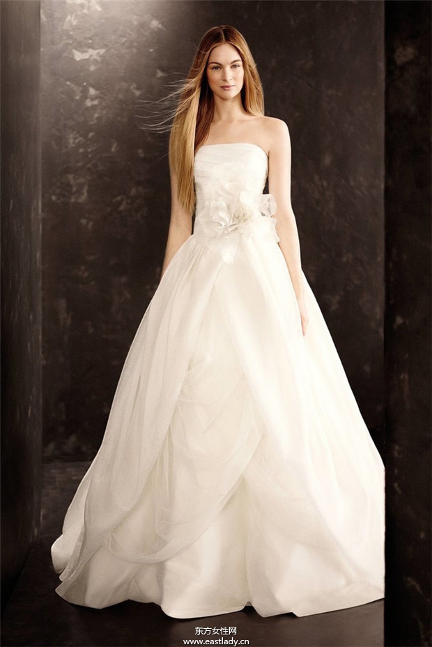 Vera Wang 2013 秋冬婚紗禮服系列欣賞(圖片)