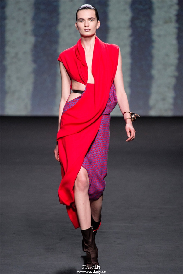 Christian Dior 2013秋冬服裝新品發(fā)布