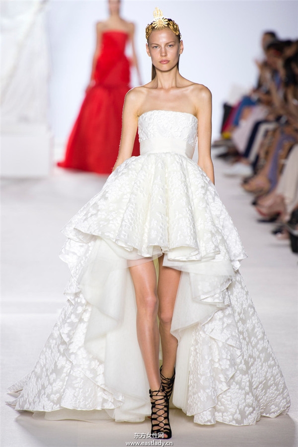 Giambattista Valli 2013秋冬服裝新品發(fā)布