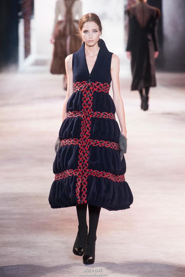 Ulyana Sergeenko 2013秋冬服裝新品發(fā)布(44圖)