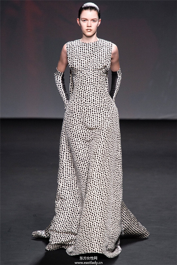 Christian Dior 2013秋冬服裝新品發(fā)布