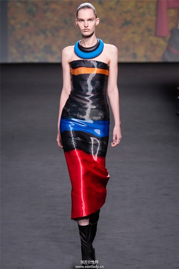 Christian Dior 2013秋冬服裝新品發(fā)布