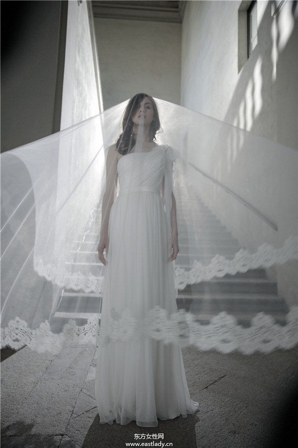 ALBERTA FERRETTI(阿爾伯特-菲爾蒂)2014新款婚紗圖片欣賞