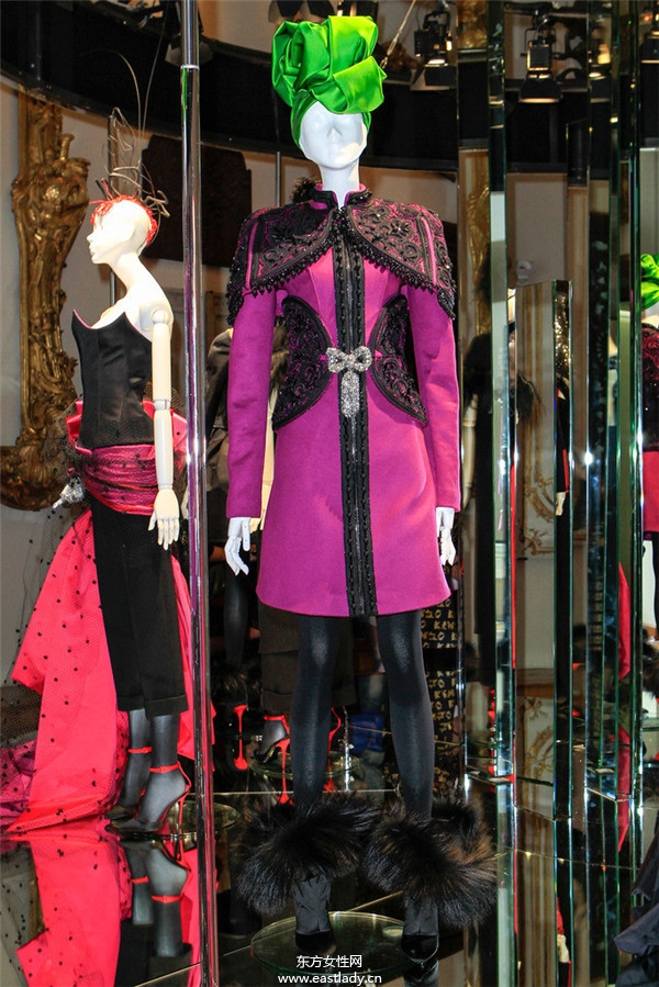 艾爾薩夏帕瑞麗(Elsa Schiaparelli)2013秋冬服裝新品發(fā)布