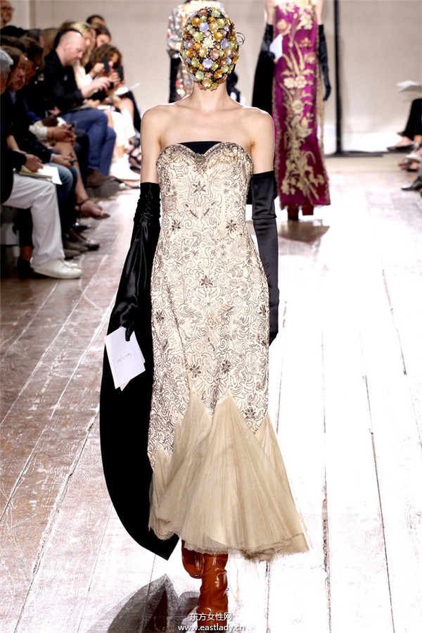 Maison Martin Margiela(馬丁·馬吉拉) 2013秋冬服裝新品發(fā)布