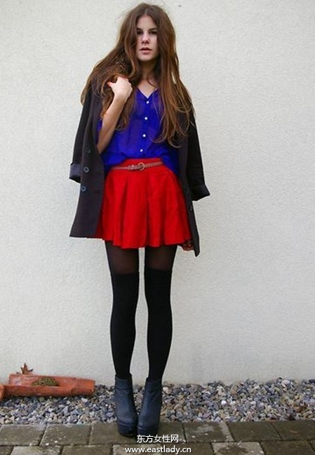 2013年春節(jié)服裝搭配 紅色大衣是主角