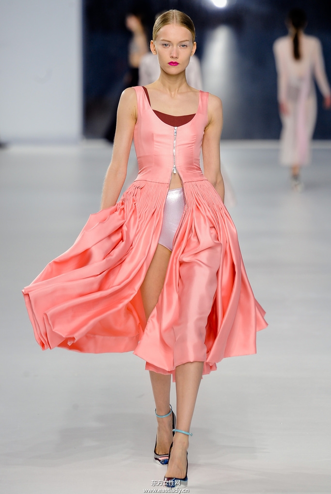 Christian Dior 2014早春度假系列時裝秀