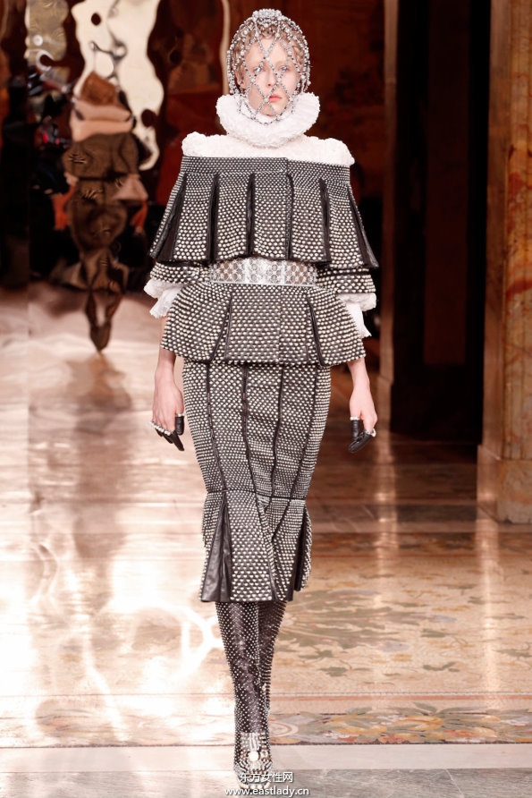 歐美復(fù)古宮廷風(fēng)