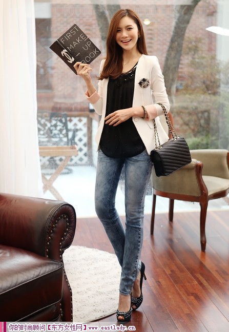 修身小西裝 初入職場(chǎng)讓你的干練與生俱來(lái)