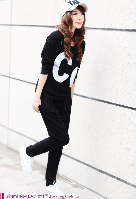 蝙蝠袖衛(wèi)衣套裝 讓你瞬間變身韓劇女主角