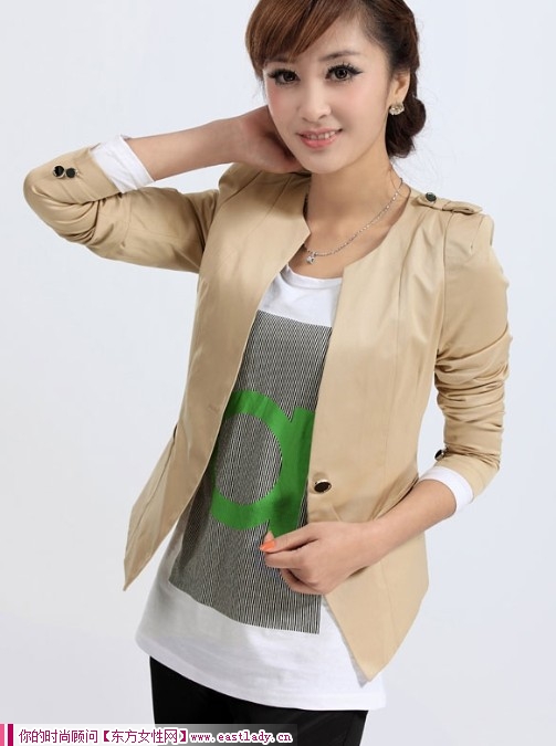 小西服也能穿出溫柔恬淡的感覺