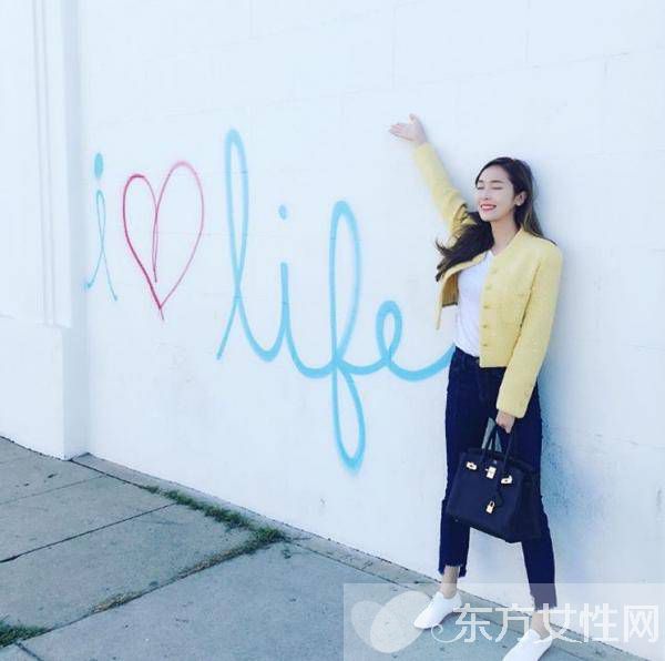 一日一look 跟Jessica鄭秀妍學(xué)小清新時(shí)尚造型