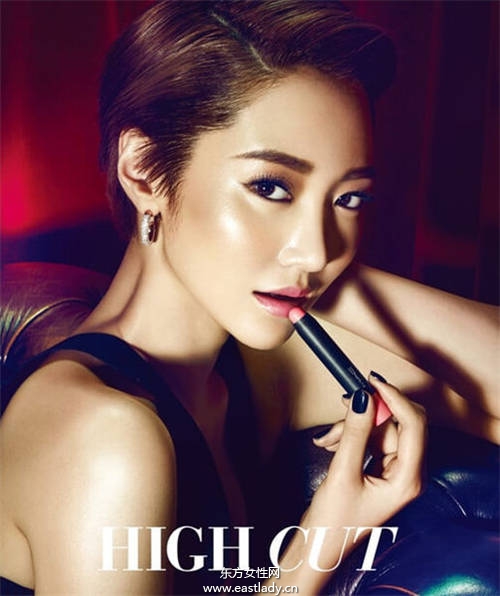 盤點(diǎn)超長腿性感韓模 身材好到?jīng)]話說