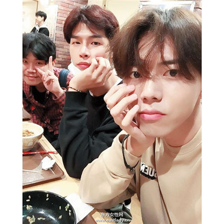 硬漢變成清爽花美男 歐巴的時(shí)尚你不懂