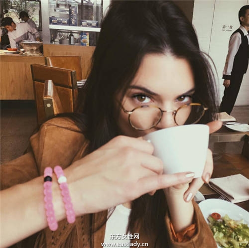超模Kendall Jenner&Gigi Hadid高人氣吸睛術(shù)成時(shí)尚界新