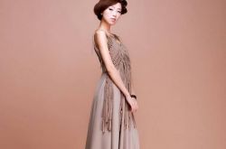 時(shí)尚百搭流蘇連衣裙 怎么穿怎么美的時(shí)尚潮品