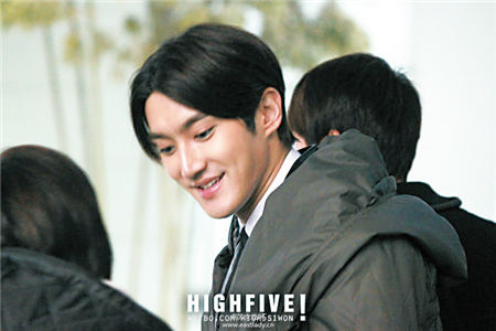 硬漢變成清爽花美男 歐巴的時(shí)尚你不懂